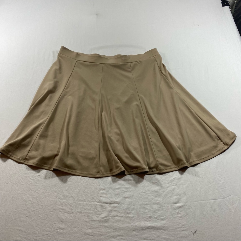 Susan Graver Skirt Woman’s Médium Shorts liner Tan spandex elastic  full skirt